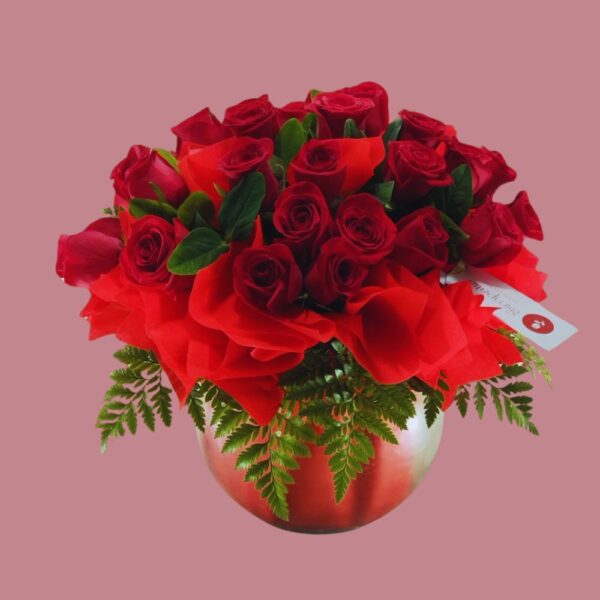 Pecera de 30 rosas rojas